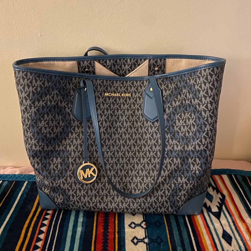 MICHAEL KORS TOTE BAG
